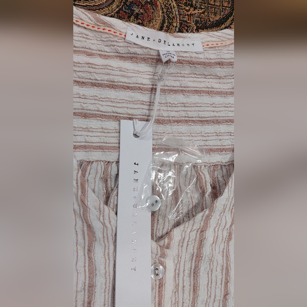 Chic Beige Striped Women's Blouse - Picture 6 of 6